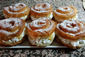 ensaimadas fritas pequeñas